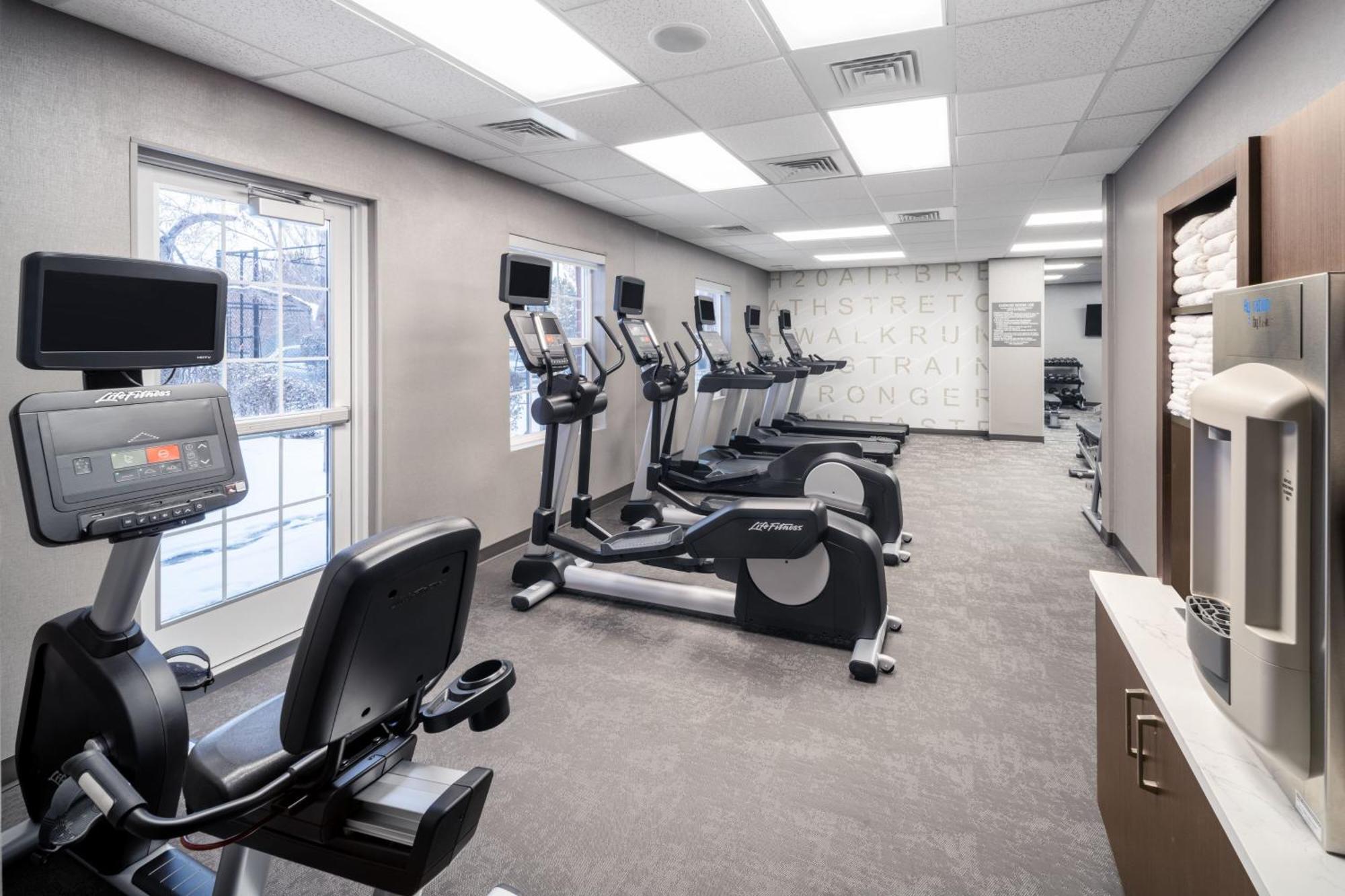 Residence Inn Salt Lake City Airport Экстерьер фото